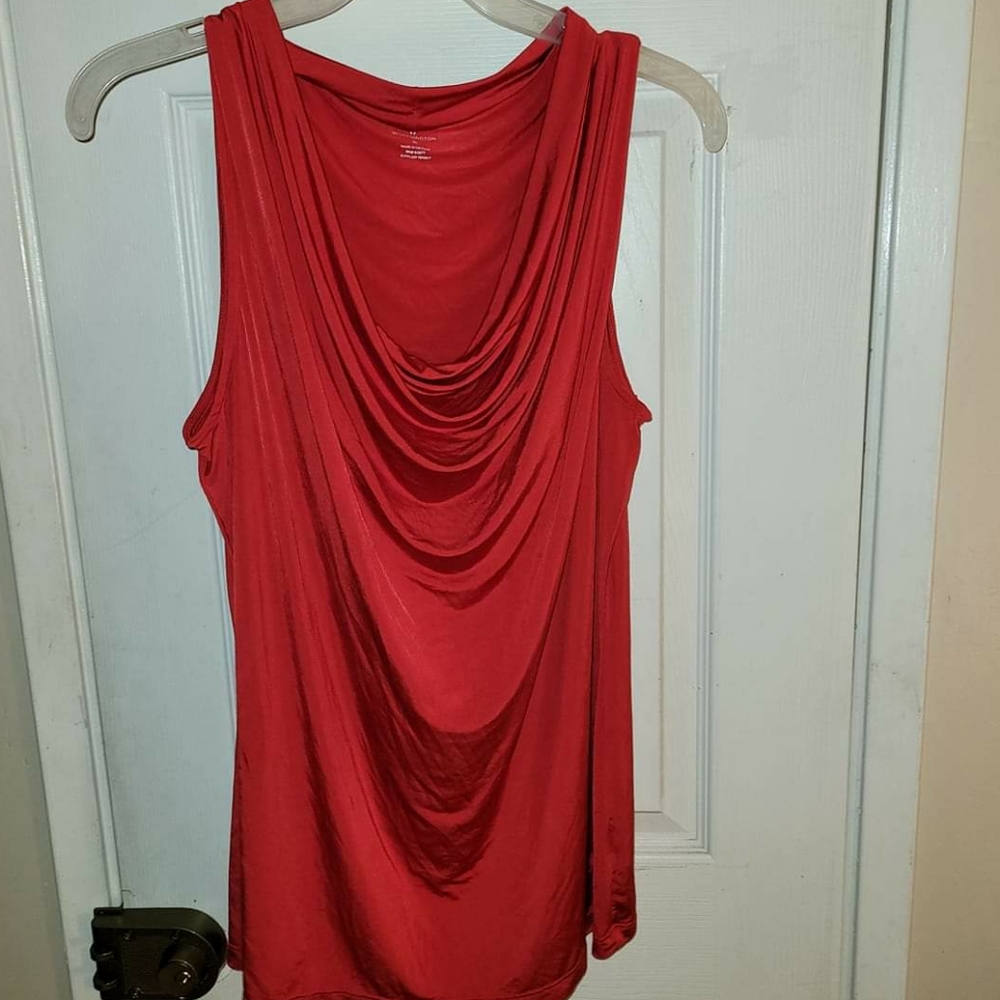 Worthington sleeveless shirt